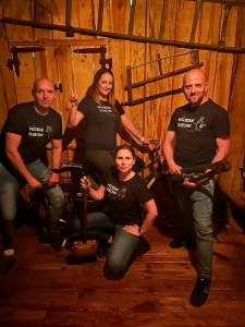 Unikatowy Fantastyczny Obłędny
