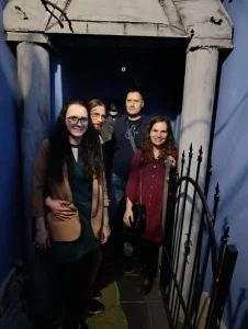 Peron z charakterem – trochę starszy, ale wciąż czaruje.