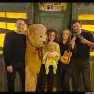 Stary sklep z zabawkami