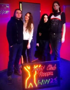 Witajcie w nocnym klubie