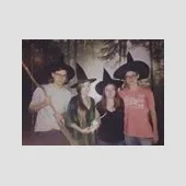 Wiedźma i jej przyjaciel mieli na nas chrapkę!