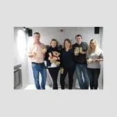 Złoto dla zuchwałych, a diamenty są wieczne.