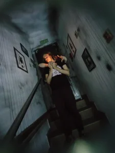 Hotelowa noc przebiegła kolorowo