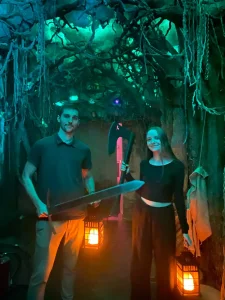 Księga o bogatym wnętrzu i wciągającej fabule