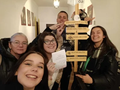 Hotel, a może Psychiatryk?