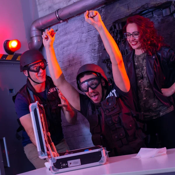 Бум! Стаята София