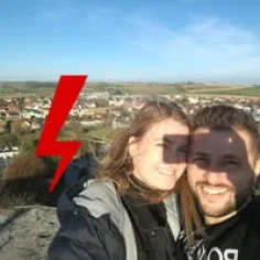 Angela Est