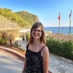Klaudia T
